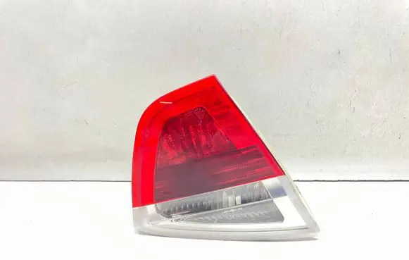 BMW 3 E90 E91 Tailgate rear/tail lights 6987459