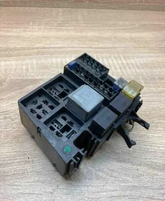 Ford Mondeo MK I Fuse box set 1S7T14A481BA 545049TA1