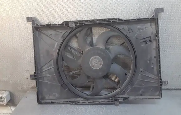 Mercedes-Benz B W245 Electric radiator cooling fan A1695002693 0130307007