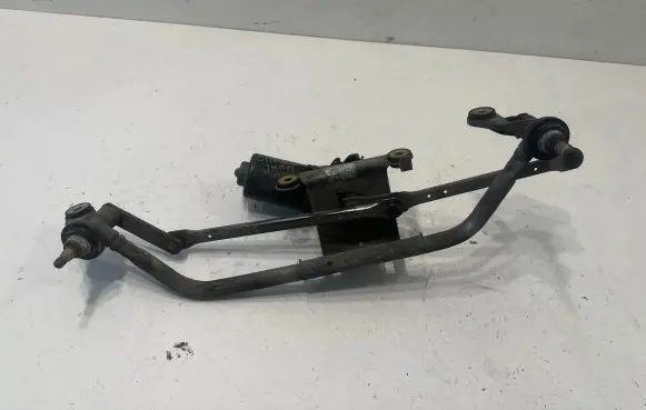 Peugeot Expert Front wiper linkage and motor 53547302 MFD381B