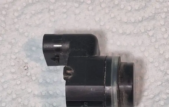 Audi A1 Rear parking sensor holder (PDC) 1S0919275A 305598 420919275GRU