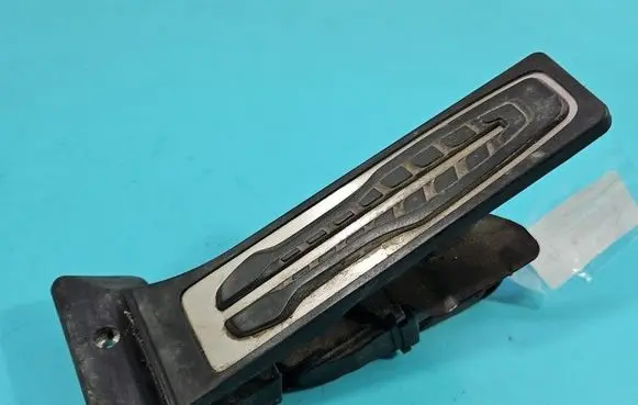 BMW 5 G30 G31 G38 Accelerator throttle pedal 6PV01043563 IMPRK1550661