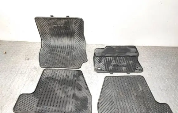 Ford Focus Car floor mat set BM5JV130C06CA BM5JX130C07CA BM5JX13011FA