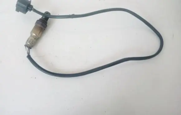 Mercedes-Benz C AMG W204 Lambda probe sensor a0065422218