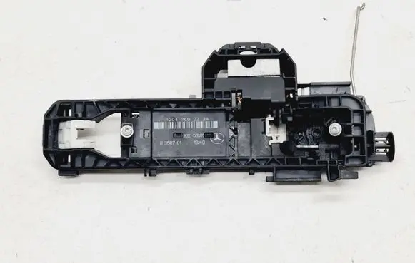 Front door exterior handle/bracket