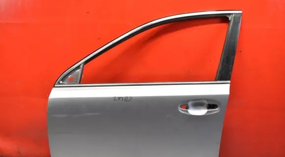 Subaru Outback Front door