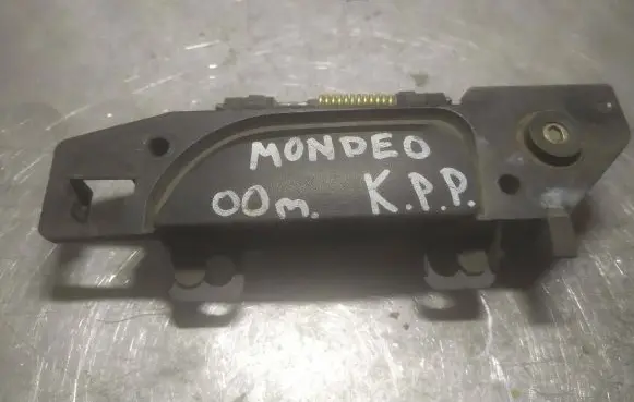 Ford Mondeo MK II Front door exterior handle 93BBF22401AM B40XA