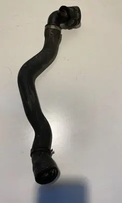 Audi Q7 4L Engine coolant pipe/hose