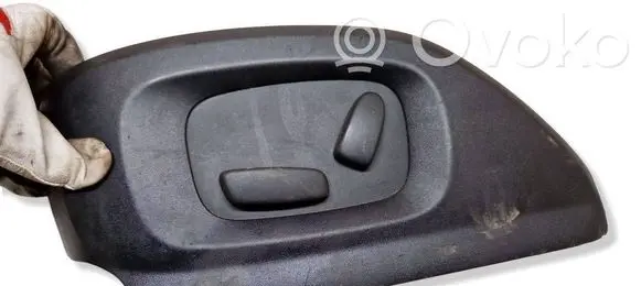 Jaguar XF X250 Front door seat control surround trim 7W93F62185BAW L0113882