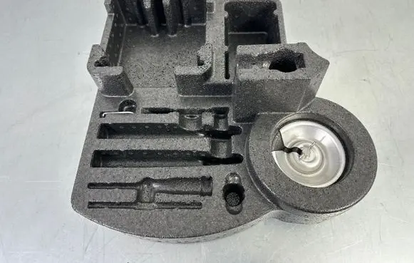 Volkswagen Touareg III Tool box 760612115S 4M0601205 760012115