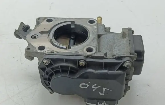 Honda Civic Throttle valve GMA8A71026