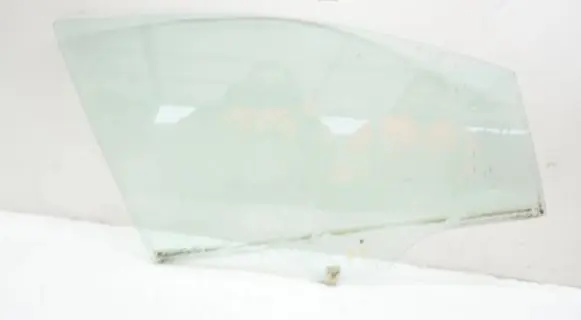 Mazda 5 Front door window glass four-door