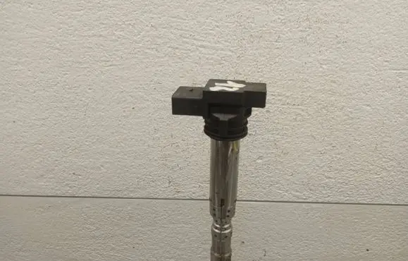 Audi A8 S8 D3 4E High voltage ignition coil 07C905715A