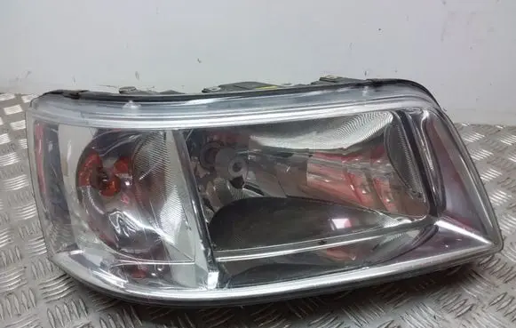 Volkswagen Transporter - Caravelle T5 Headlight/headlamp 7H1941016J