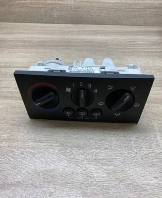 Opel Meriva A Climate control unit 13191583