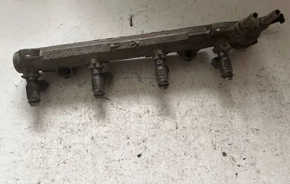 Audi A3 S3 8P Fuel main line pipe 036133319