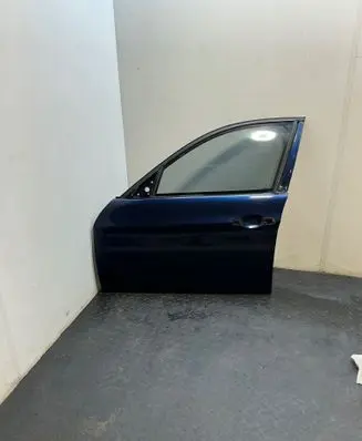 BMW 3 E90 E91 Front door 