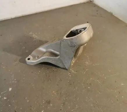 Mercedes-Benz S C217 Engine mounting bracket A1762231800