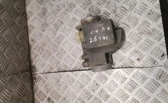Audi A6 S6 C4 4A Mass air flow meter 4a0133471
