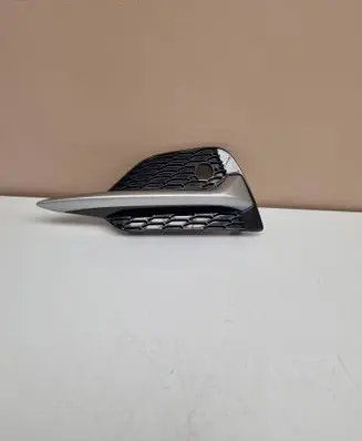 Nissan Qashqai Front bumper lower grill 62257HV20A