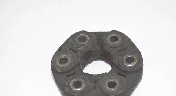 BMW 3 G20 G21 Rear prop shaft donut coupling/joint 9895600 26119895600 8845529