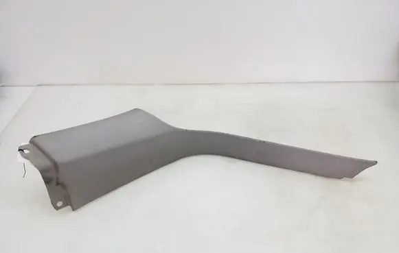 (D)pillar trim (top)