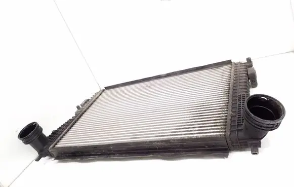 Audi A3 S3 A3 Sportback 8P Intercooler radiator 1K0145803E