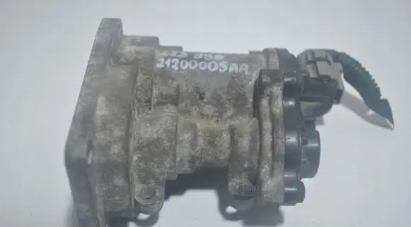 Ford Focus EGR valve 21200005AA
