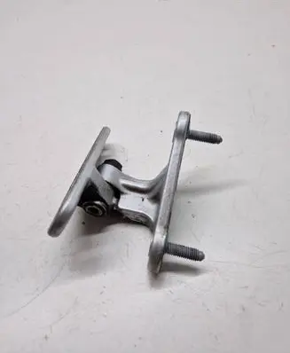 Mercedes-Benz C W204 Front door upper hinge