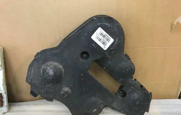 Volvo S90, V90 Timing belt guard (cover) 31401491