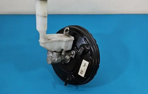 Nissan Pulsar Brake booster 460073ZL0B IMPRK1589425