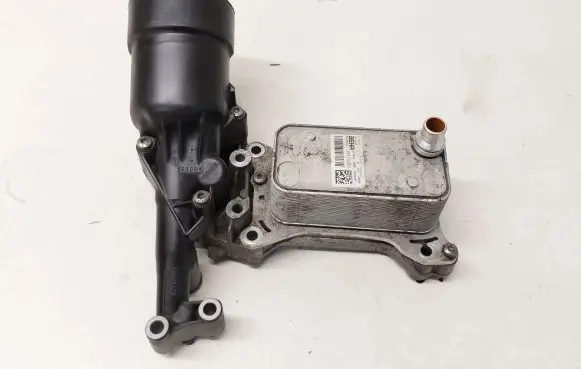 Mercedes-Benz CLA C117 X117 W117 Oil filter mounting bracket 70362380 A6511801065