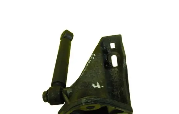 Opel Senator B Engine mounting bracket 90343882