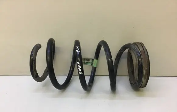 Jeep Cherokee Front coil spring 05168685AB