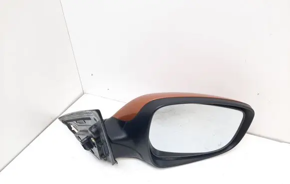 Hyundai Veloster Front door electric wing mirror A045611