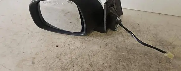 Front door electric wing mirror