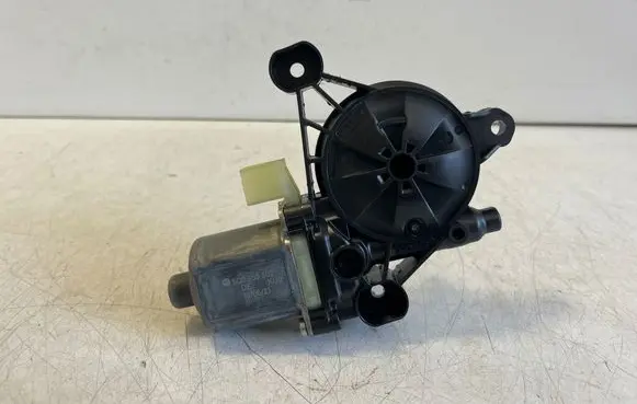 Audi Q2 - Rear door window regulator motor 5Q0959802