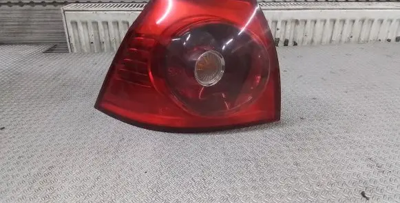 Volkswagen Golf V Rear/tail lights