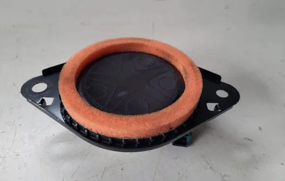 Toyota RAV 4 (XA50) Panel speaker 8616033A30