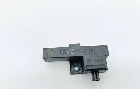 Audi Q5 SQ5 8R Keyless (KESSY) go control unit/module 8K0907247