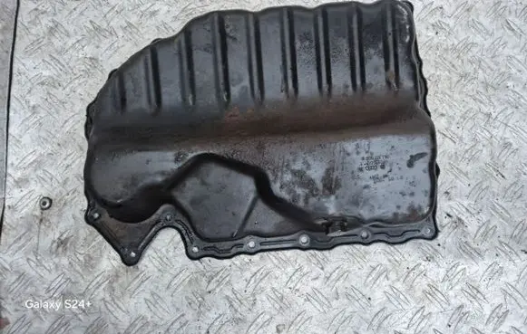 Seat Altea XL Oil sump 06J103600G