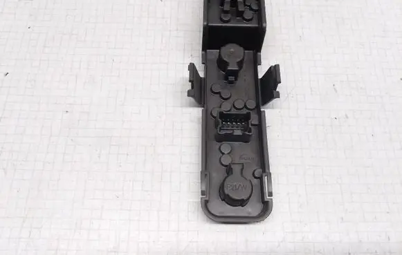 Tail light part
