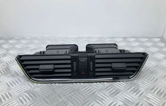 Skoda Octavia Mk3 (5E) Dash center air vent grill 5E0820951 5E0820951A