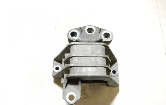 Opel Signum Engine mount bracket v05369