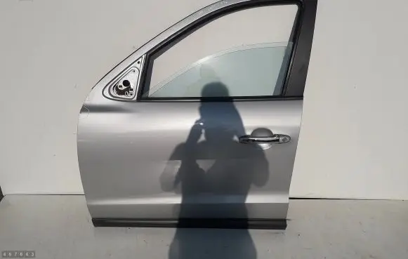 Hyundai Santa Fe Front door