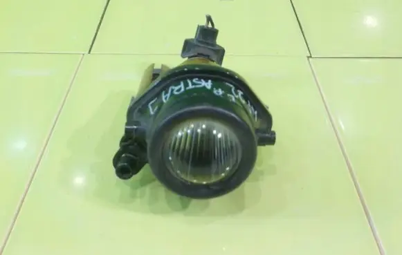 Opel Astra J Front fog light 662588537 WP22