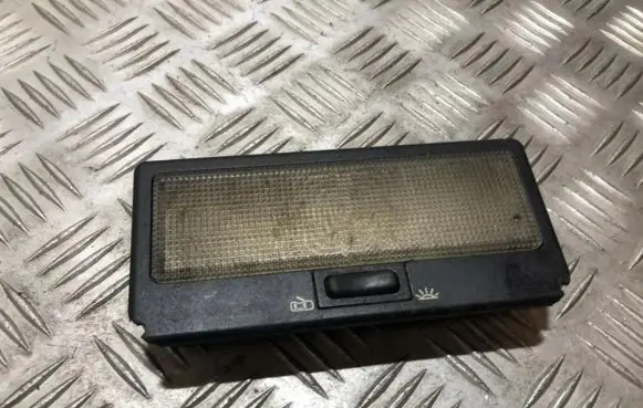 Volkswagen Golf III Front seat light 357947105