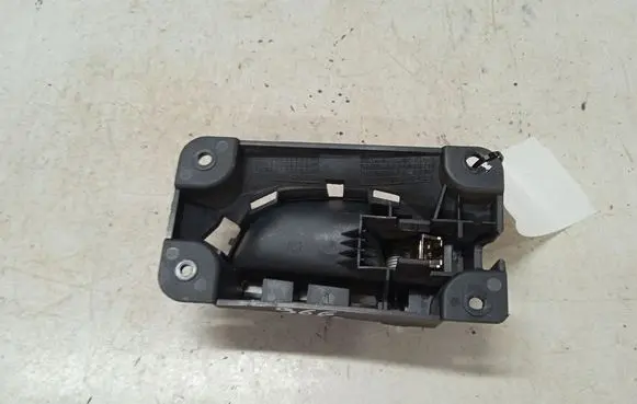 Volvo S80 Front door interior handle 09170046