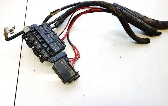 Skoda Fabia Mk2 (5J) Fuse box set 5j0937548