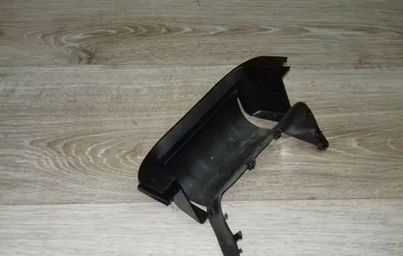 Steering wheel column trim